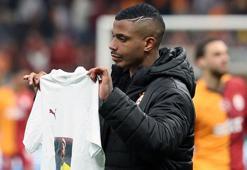 Galatasaray'da Mario Lemina, Aaron Boupendza'yı unutmadı!