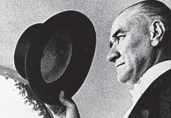 Mussolini ve Saddam ile birlikte anıldı! Kanada’da skandal Atatürk ödevi tartışması