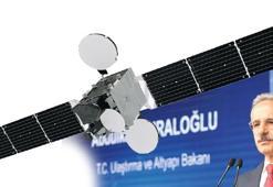 Milli haberleşme uydusu bugün hizmete alınıyor