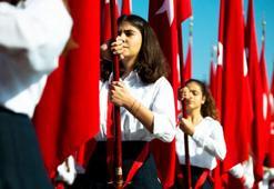 23 NİSAN RESMİ TATİL Mİ, okullarda ders var mı? 23 Nisan tatili kaç gün?