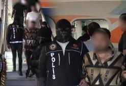 Kırmızı bültenle aranan 3 kişi yurtdışında yakalandı! Bakan Yerlikaya detayları paylaştı