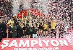 Sultanlar Ligi'nde şampiyon VakıfBank! Fenerbahçe Medicana mağlup