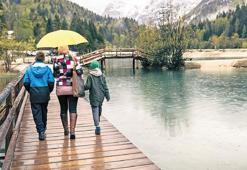 Yerli turistler geçen yıl seyahate 419.3 milyar lira harcadı
