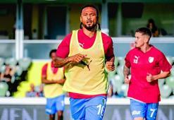 Fredy: Aklımdaki her şeyi söylemek istemiyorum!