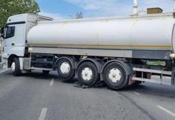 Feci kaza: Kamyonun altında kalan bisiklet sürücüsü hayatını kaybetti