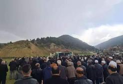 Yağmur duasına çıktılar yağmura yakalandılar