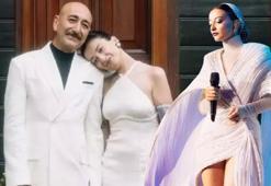 Eşiyle 10 yaş fark olay olmuştu! Melike Şahin konserde aşka geldi