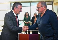 Cumhurbaşkanı Yardımcısı Yılmaz'dan Sırrı Süreyya Önder için taziye ziyareti