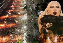 Fotoğraf gerçek milyonlar akın etti! Lady Gaga, Madonna'yı solladı