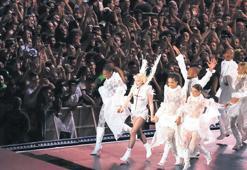 Lady Gaga seyirci rekoru kırdı