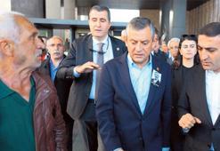 Sabıkalıdan Özel'e yumruk