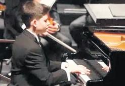 Çocuk şarkıları sahnede