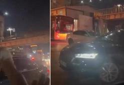 Beyoğlu'nda trafikte tartışma! Otomobile tekme ve yumruklu saldırdı