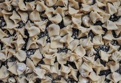 Asla yapışmayan ve dağılmayan mantının sırrıymış! Harcına 1 kaşık eklemek yetiyor