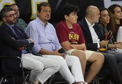 Ergin Ataman, Galatasaray'ı yalnız bırakmadı! Sarp Ataman da tribünde