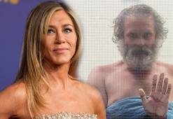 Ünlü yıldızın malikanesine zorla girmeye çalışmıştı! Mahkemede tuhaf görüntü