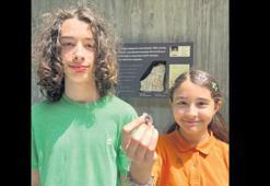 Kardeşlerden tarihi bağış