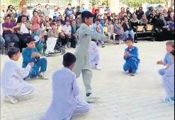 Hatay’da dans tartışması