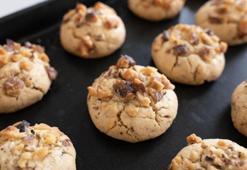 Bir yiyen bir tepsi istiyor! Kıyır kıyır cevizli tahinli kurabiye, tadı çok başka