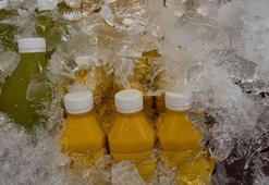 Soğuk sıkım meyve suyu mu yoksa normal mi? Vitamini kaybolmuyor, sindirimi kolay