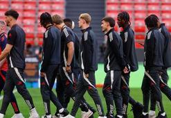 Avrupa Ligi finali öncesi Manchester United'da uçak krizi!