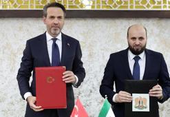 Suriye'ye elektrik ve doğal gaz ihracatı! Bakan Bayraktar detayları açıkladı