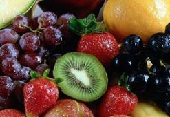 4 ayda 15 kiloyu meyveyle verdi! 'Dışarı çıkarken çantama mutlaka atarım'