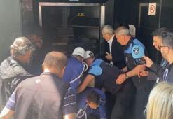 İlhan Şeşen’in cenazesi asansörde mahsur kaldı