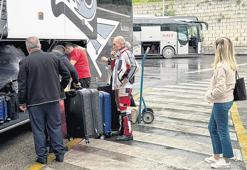 Biletler tükeniyor ek seferler yolda