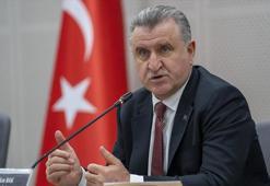 Bakan Bak'tan 1. Lig'e yükselen kulüplere tebrik mesajı!