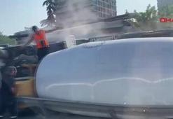 Küçükçekmece D-100 yan yolda beton mikseri devrildi