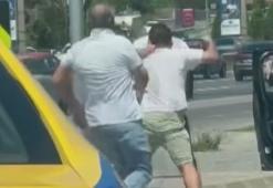 Ataşehir’de yumruklu trafik kavgası kamerada