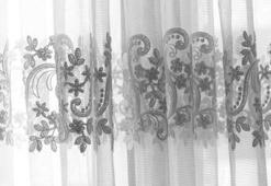 Perdeleri kar beyazı yapan teknik! Çamaşır makinesinde böyle yıkayın