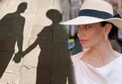 Özge Özacar sevgilisiyle birlikte tatilde! Venedik tarzına beğeni yağdı