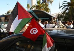 İsrail'den Gazze'ye yardım götüren Madleen gemisine baskın: 2'si Türk 12 aktivist 'Kaçırıldı!'