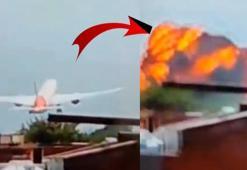 Son Dakika! Hindistan'da yolcu uçağı düştü!