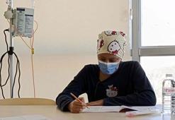 İkizi de aynı hastalığa yakalanmıştı! Hatice hastane odasında LGS’ye girdi