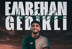 Bursaspor üst üste imzaları açıkladı