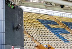 Fenerbahçe stadındaki scoreboardlar yenileniyor