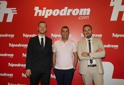 Hipodrom.com'un yeni marka yüzü Emre Karayel! 99’uncu Gazi Koşusu için özel reklam filmi