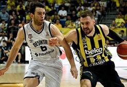 Fenerbahçe Beko, Beşiktaş Fibabanka'yı ilk maçta mağlup etti