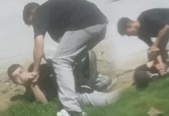 Çocuk parkında akran zorbalığı! Defalarca yüzünü yumrukladı