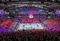 Voleybol Milletler Ligi'nde hediye yağmuru