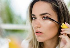 Kuruyan maskara canlanıyor! Böylesi çok tasarruflu: Tuzlu suyla çalkala bırak