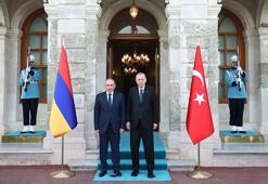 SON DAKİKA! Cumhurbaşkanı Erdoğan ile Ermenistan Başbakanı Paşinyan'ın görüşmesi sona erdi! İşte masadaki konular