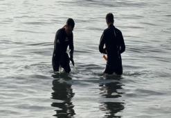 Mavi bayraklı plajda kirlilik! Denize girmek yasaklandı