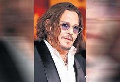 Johnny Depp çok dertli