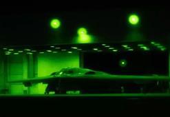 İki gün boyunca B-2 bombardıman uçağı uçuran pilotlar anlattı