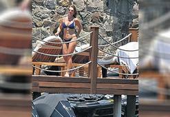 Güneşlenmeye doyamadı