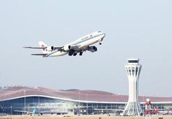 Havada panik! Yolcu uçağı arızalandı, zorunlu iniş yaptı